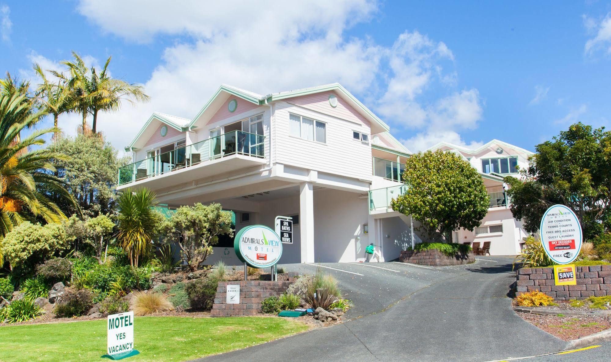 Asure Admirals View Motel Paihia Exteriör bild